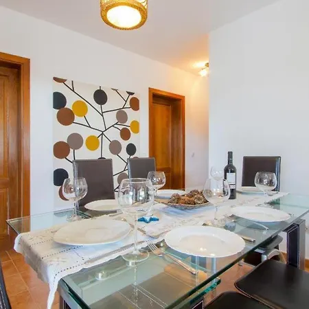 Villa In Playa Blanca Sleeps 6 Includes Swimming Pool Air Con And Wifi 6
